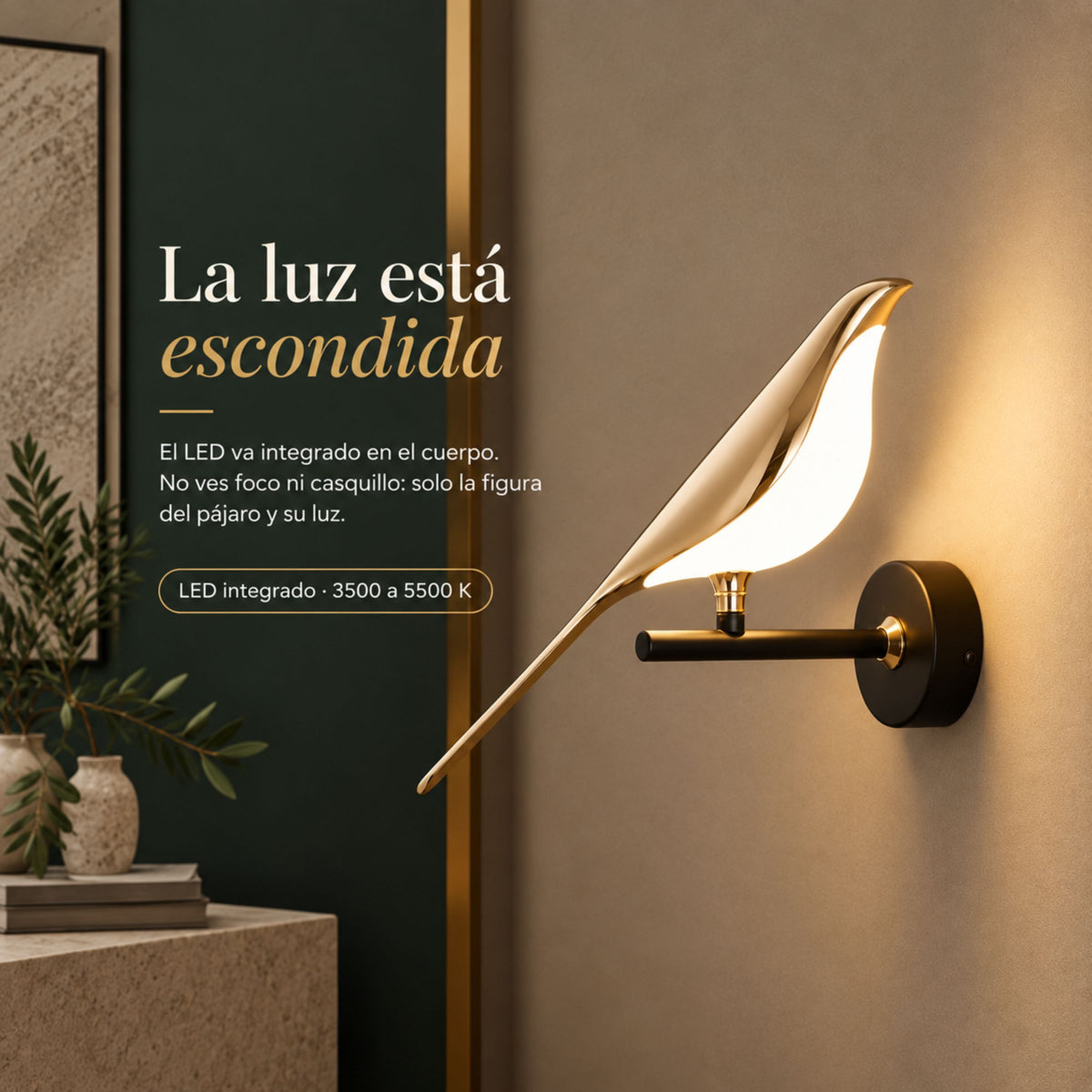 Lámpara de Pared Céfiro en Metal Dorado